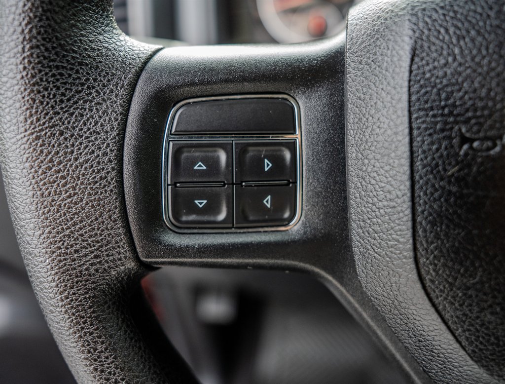 2016 RAM 1500 Express photo