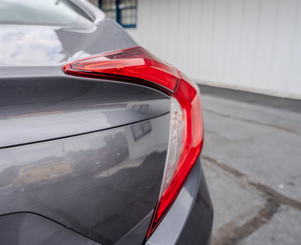 2019 Honda Civic LX photo