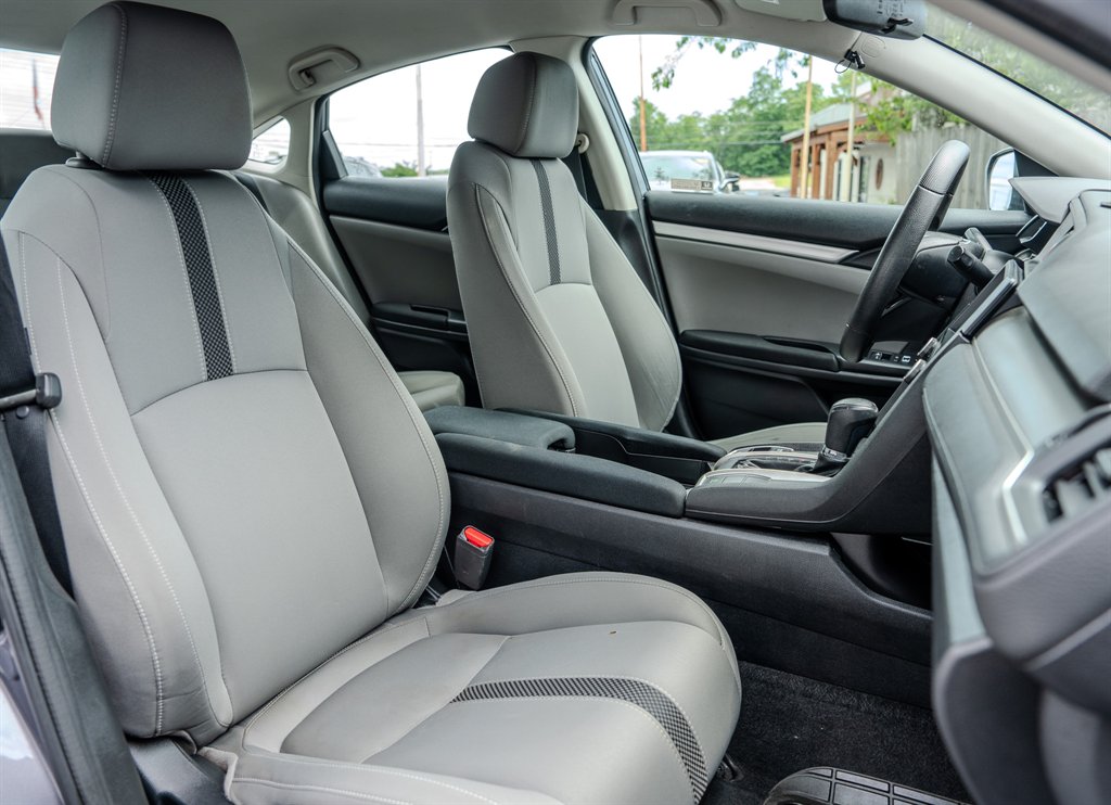 2019 Honda Civic LX photo