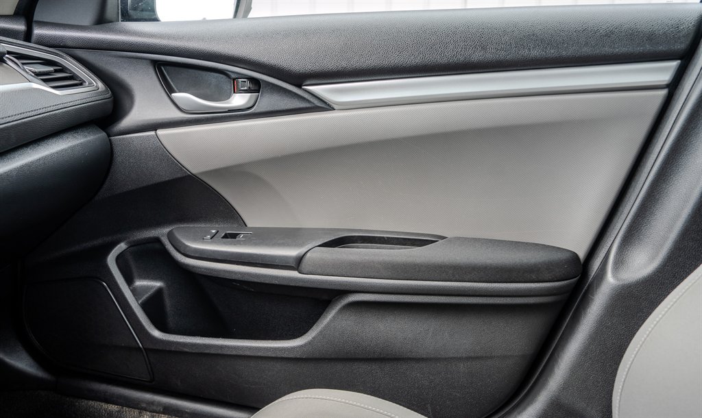 2019 Honda Civic LX photo