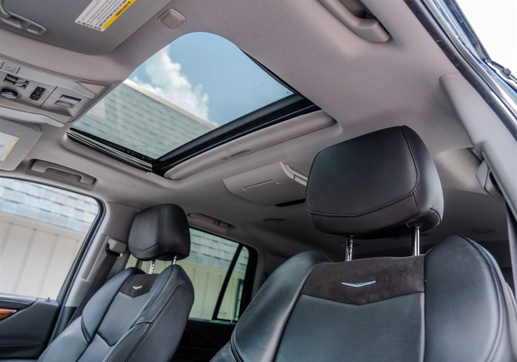 2015 Cadillac Escalade - $24,095