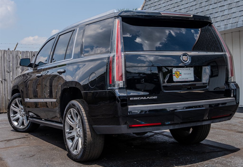 2015 Cadillac Escalade - $24,095