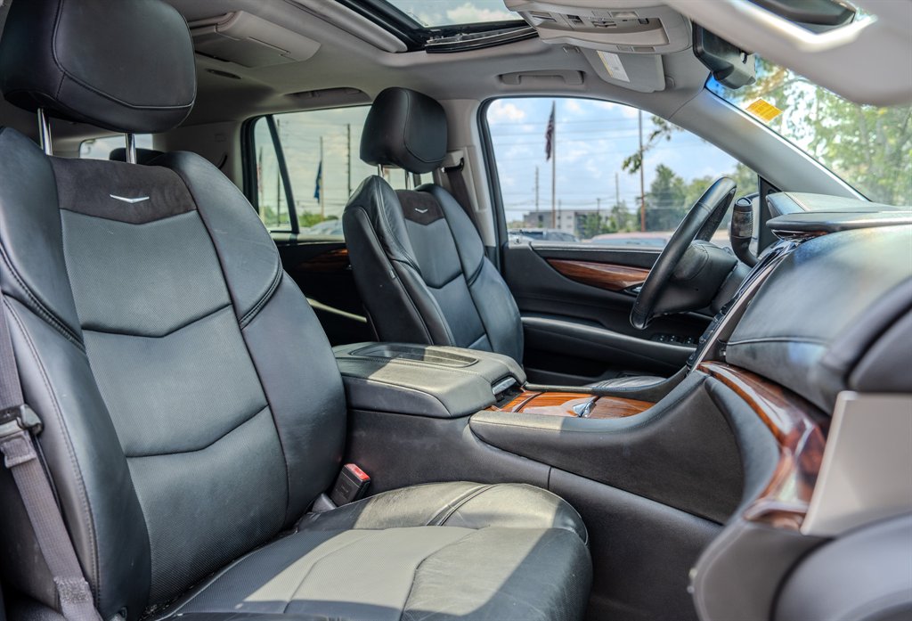 2015 Cadillac Escalade - $24,095