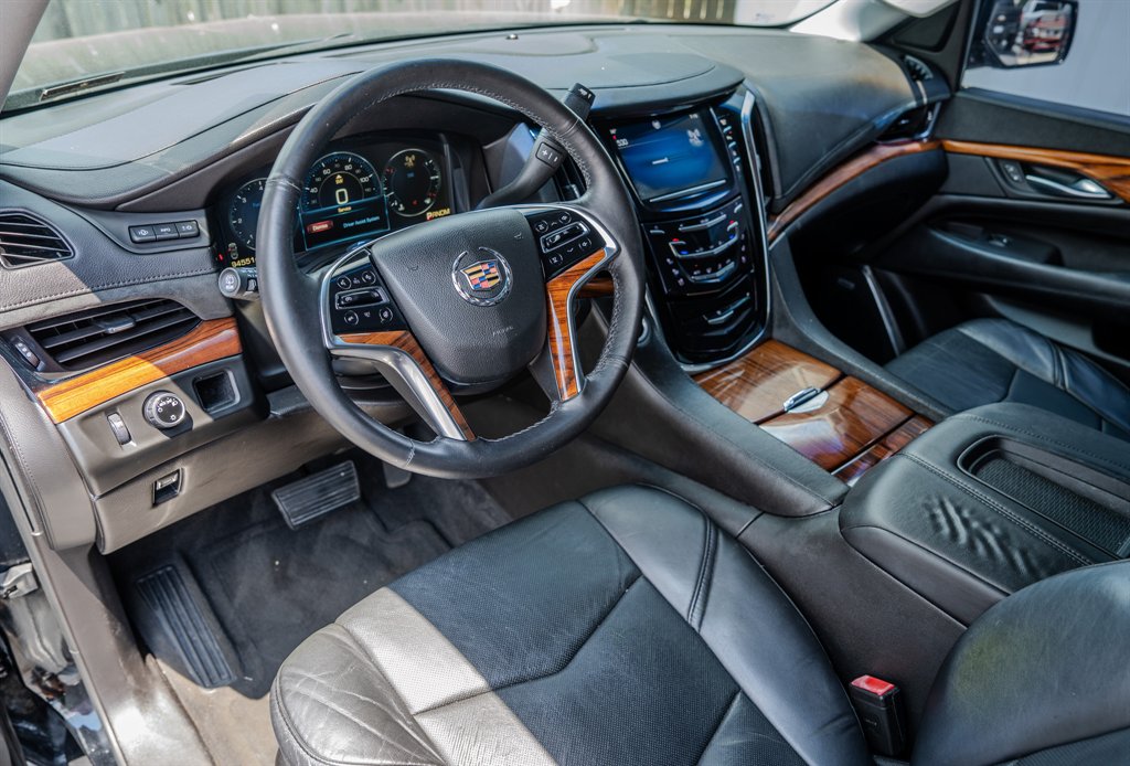 2015 Cadillac Escalade - $24,095