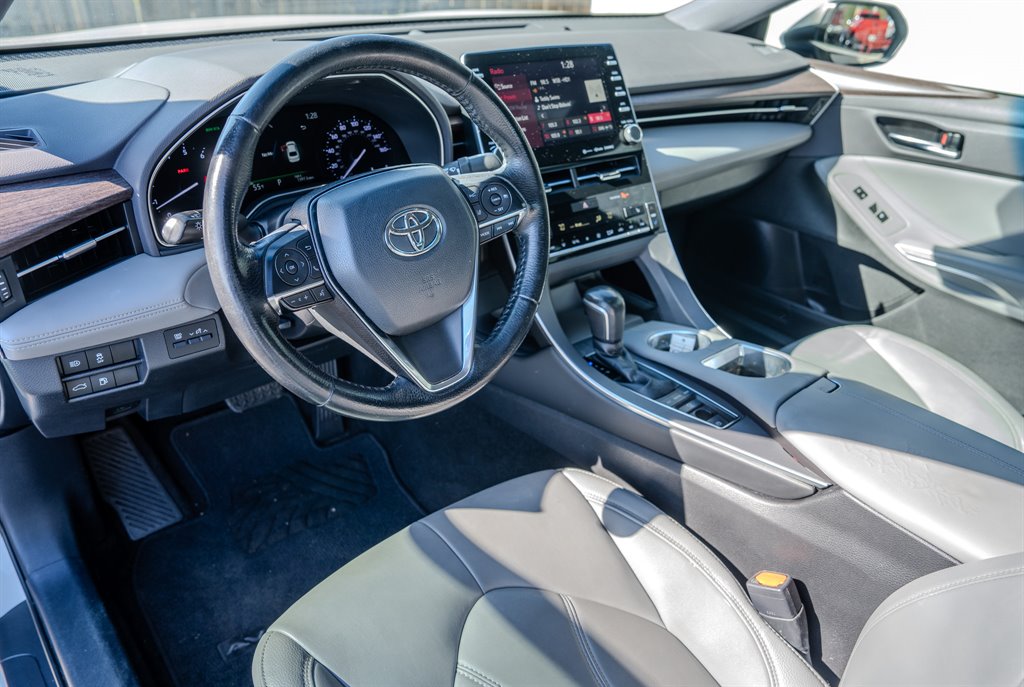 2020 Toyota Avalon - $19,985