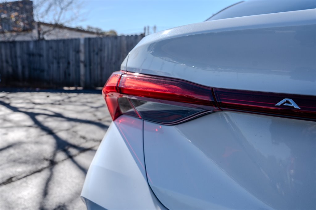 2020 Toyota Avalon - $19,985