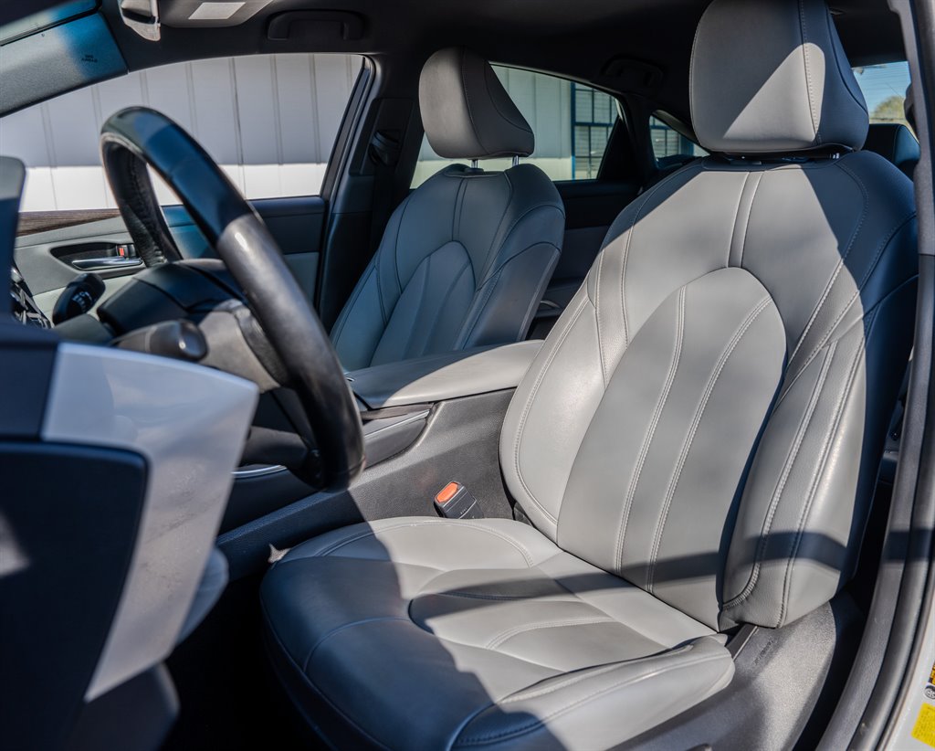 2020 Toyota Avalon - $19,985
