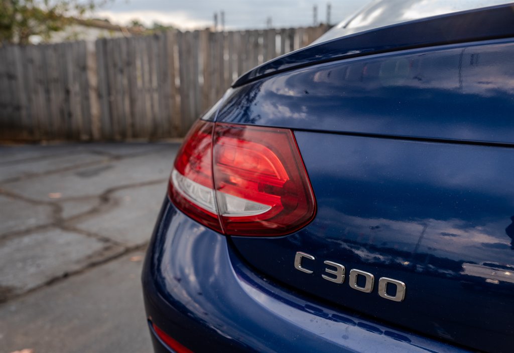 2017 Mercedes-Benz C-Class - $27,835