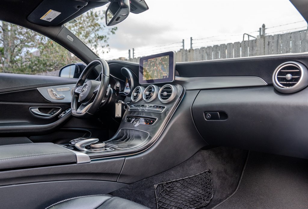 2017 Mercedes-Benz C-Class - $27,835
