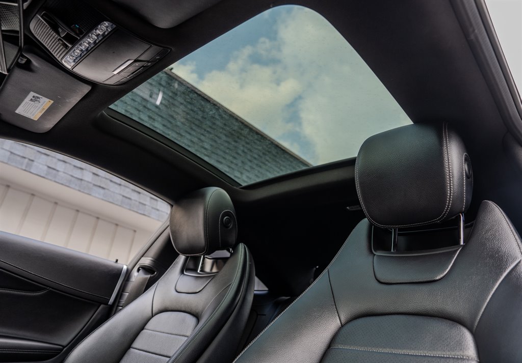 2017 Mercedes-Benz C-Class - $27,835