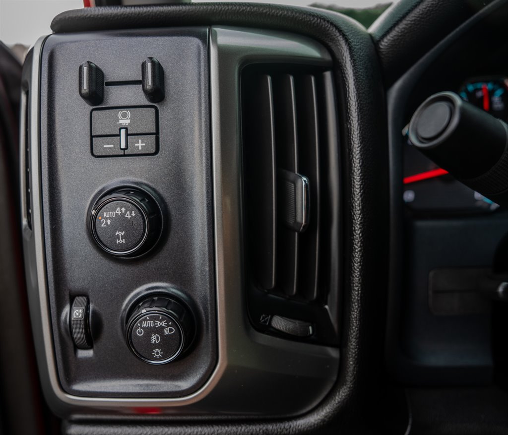 2018 Chevrolet Silverado 1500 - $34,685