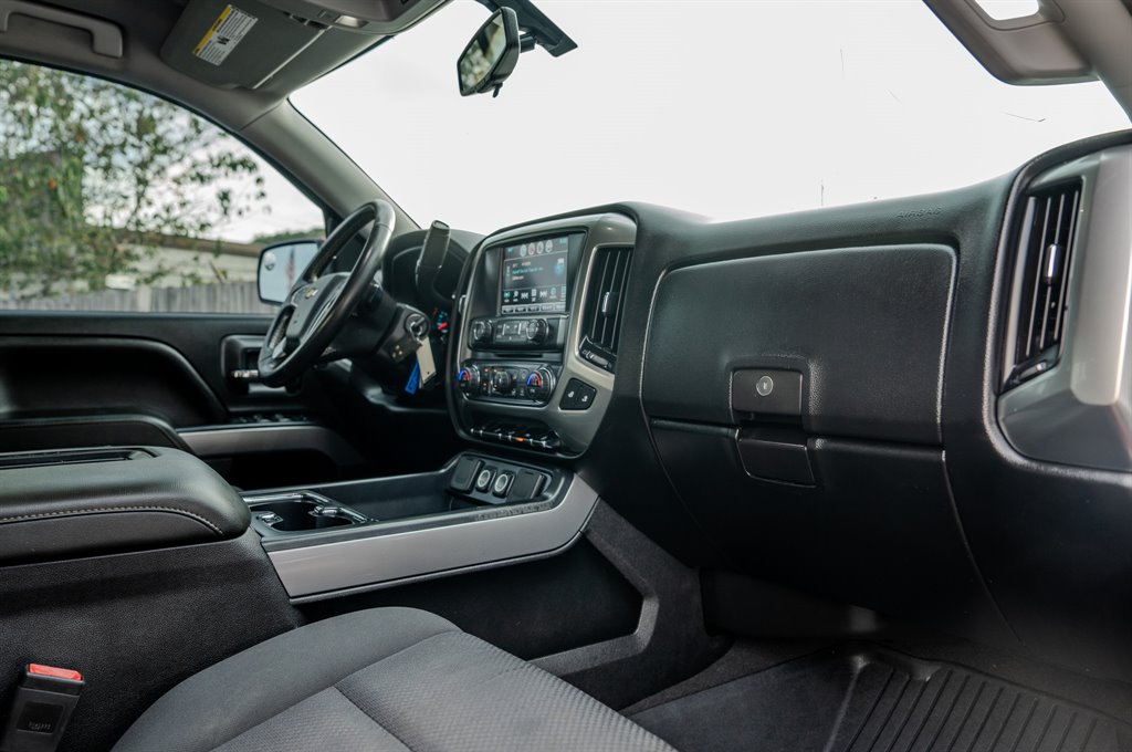 2018 Chevrolet Silverado 1500 - $34,685