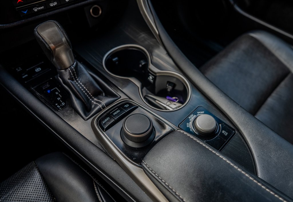 2019 Lexus RX - $27,025