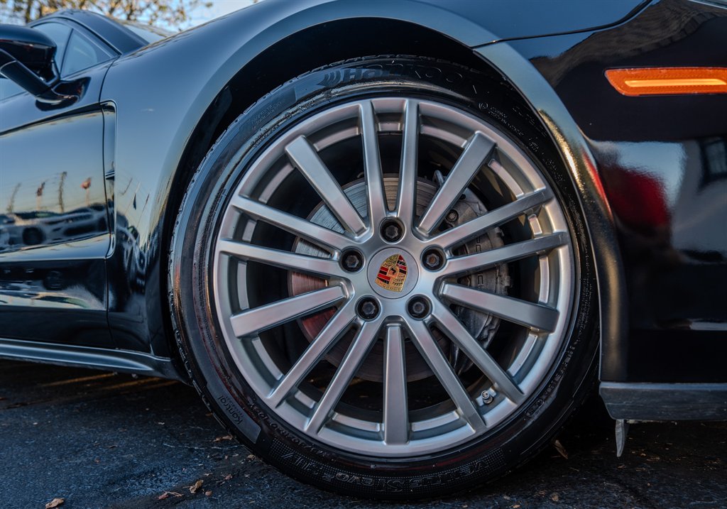 2018 Porsche Panamera - $38,838
