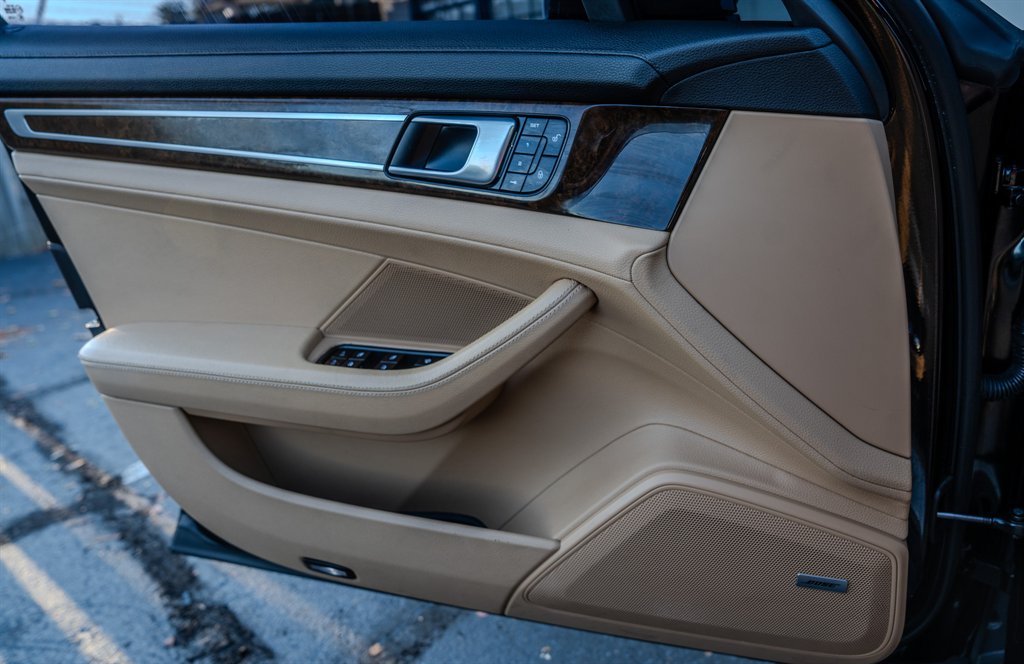 2018 Porsche Panamera - $38,838