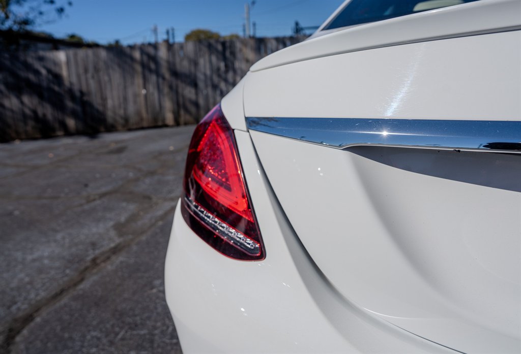 2019 Mercedes-Benz C-Class - $27,063
