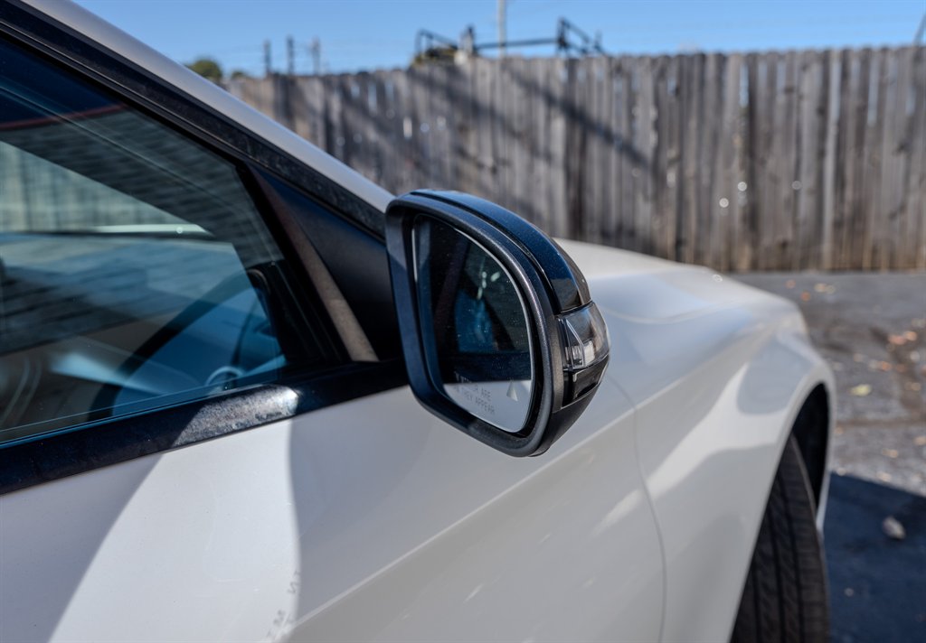 2019 Mercedes-Benz C-Class - $27,063