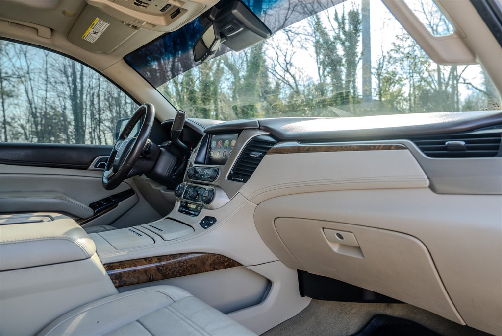 2015 GMC Yukon - $15,950