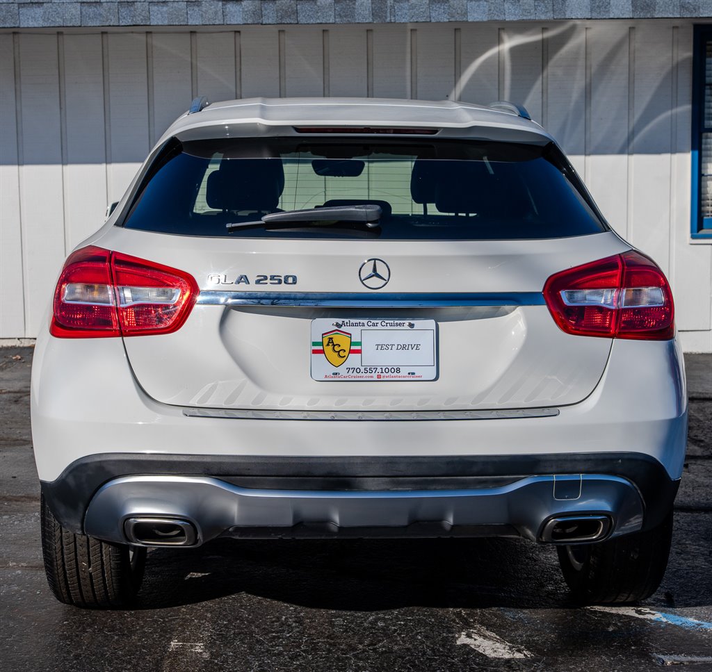 2019 Mercedes-Benz GLA - $19,075