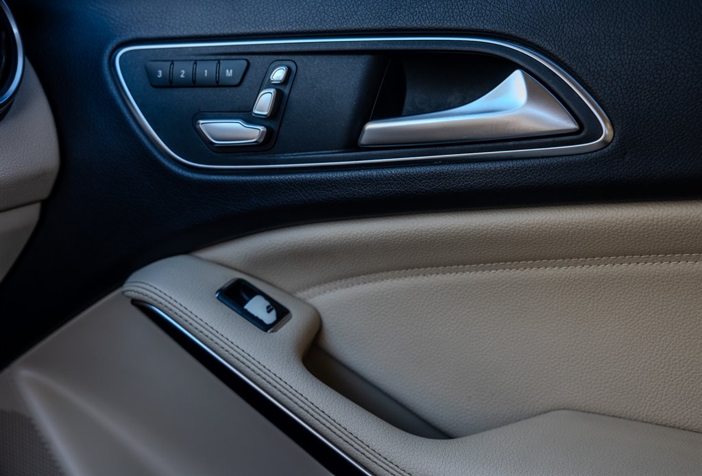 2019 Mercedes-Benz GLA - $19,075