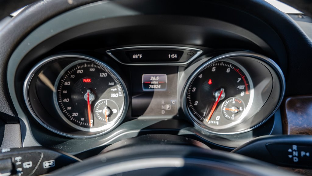 2019 Mercedes-Benz GLA - $19,075