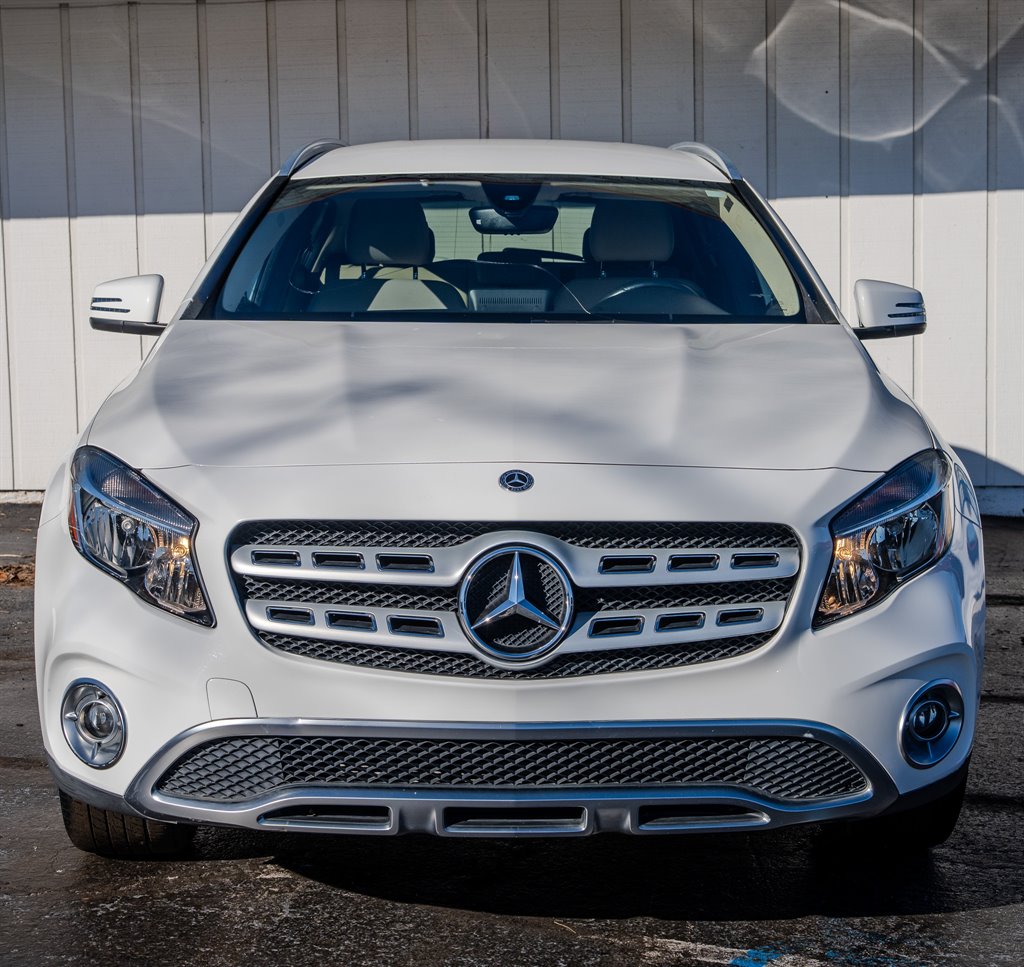 2019 Mercedes-Benz GLA - $19,075