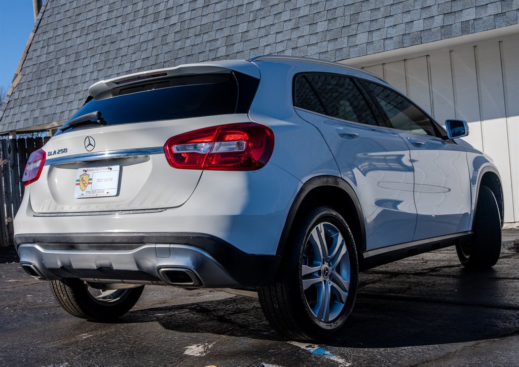 2019 Mercedes-Benz GLA - $19,075