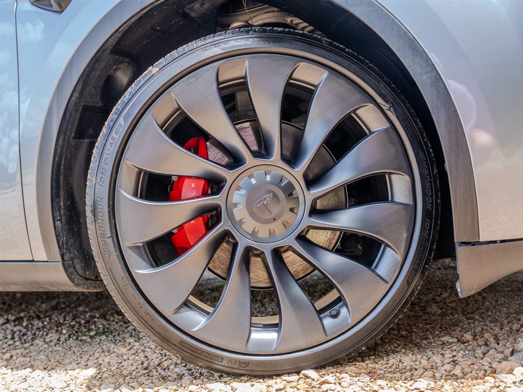 2024 Tesla Model Y - $37,999