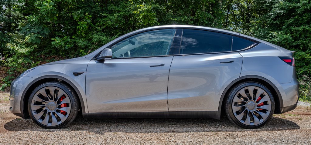 2024 Tesla Model Y - $37,999