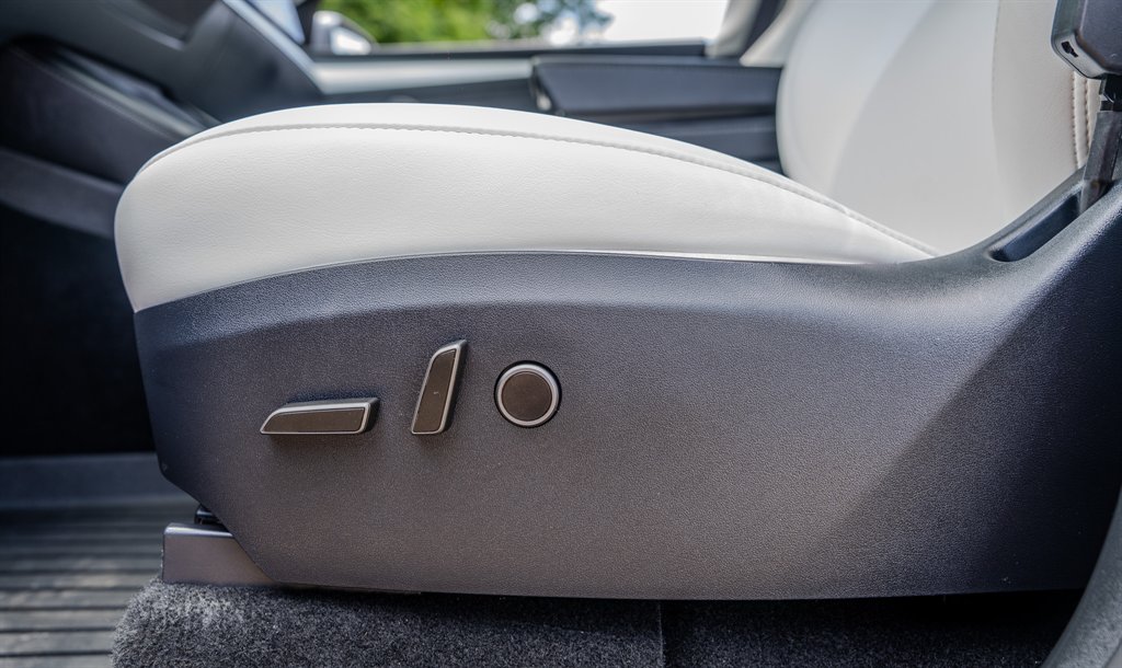 2024 Tesla Model Y - $37,999