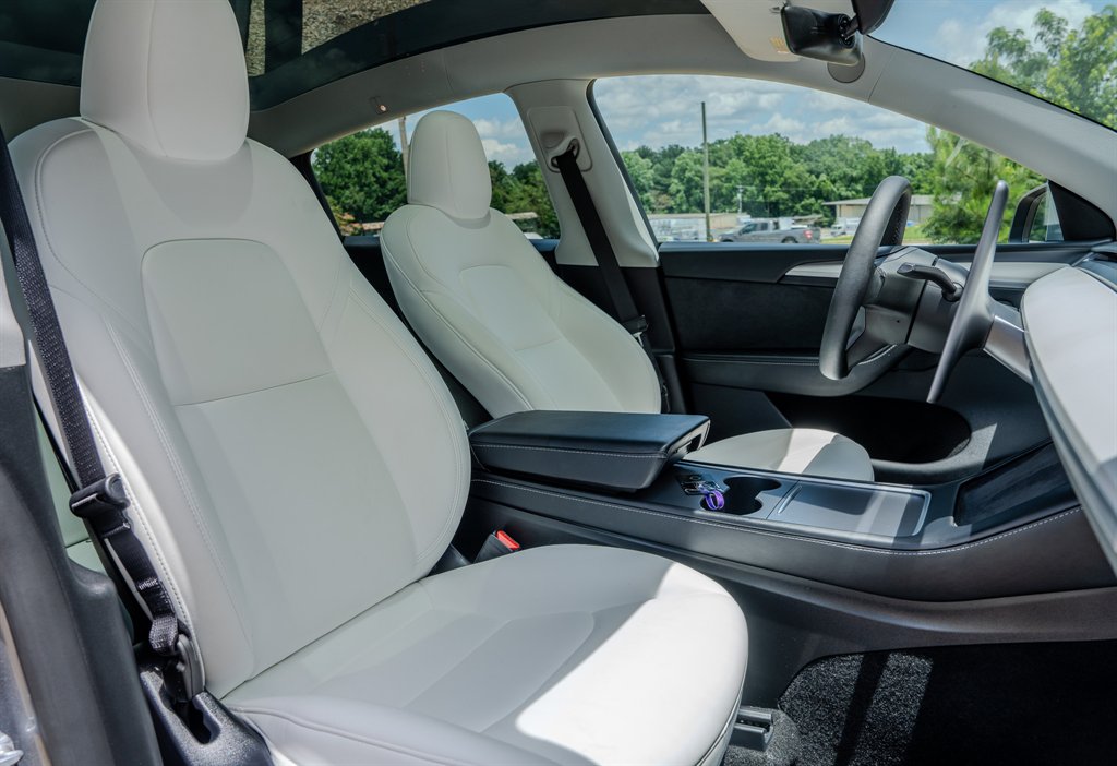 2024 Tesla Model Y - $37,999