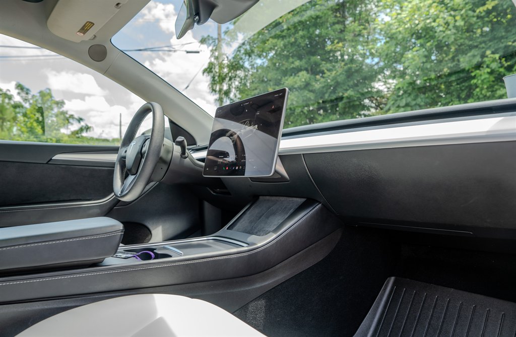 2024 Tesla Model Y - $37,999