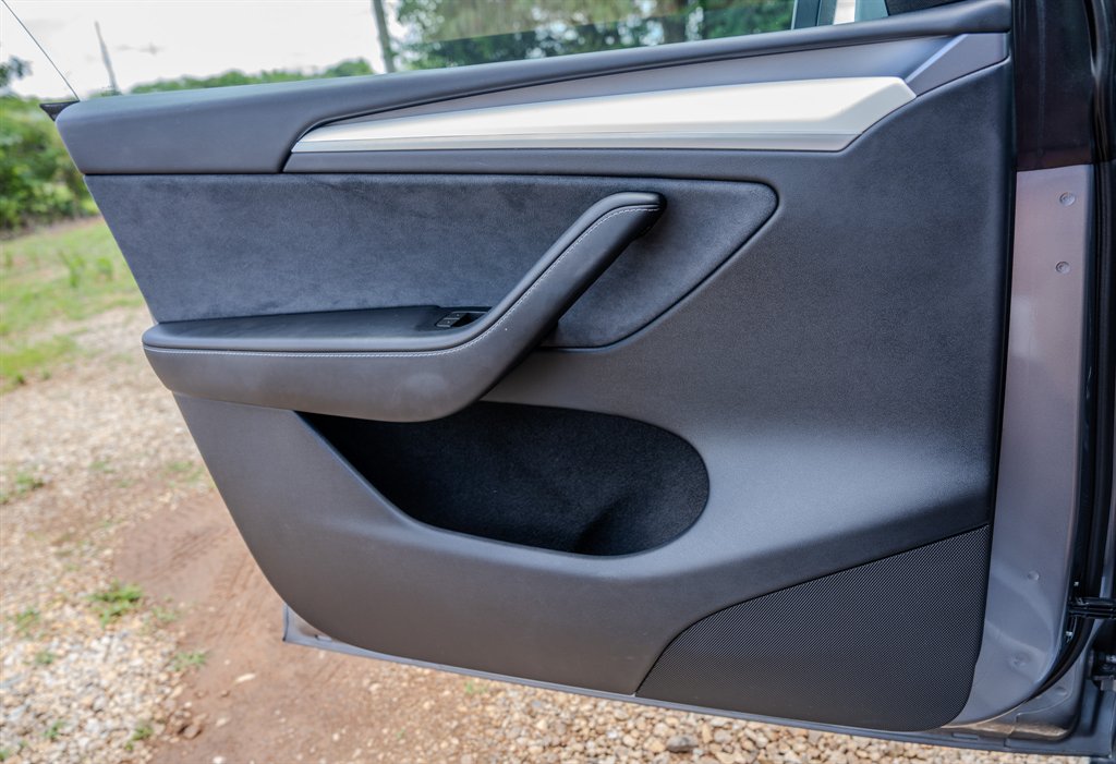 2024 Tesla Model Y - $37,999