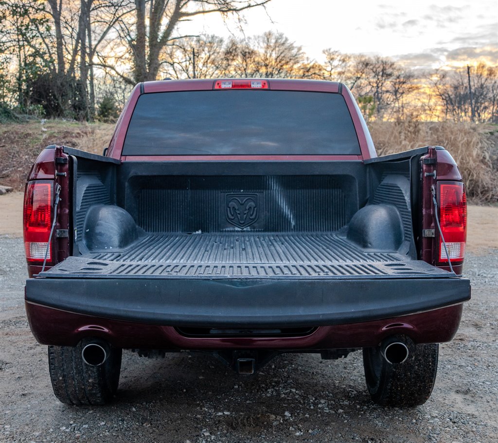 2017 Ram 1500 - $18,925