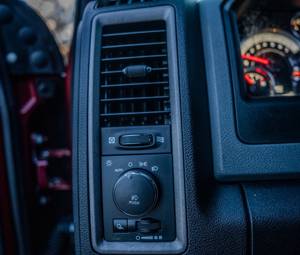 2017 Ram 1500 - $18,925