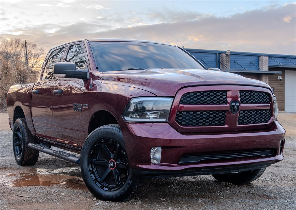 2017 Ram 1500 - $18,925