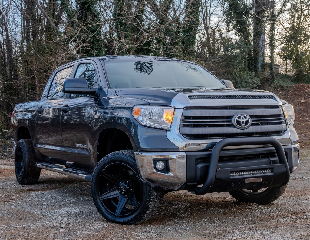2015 Toyota Tundra - $23,755