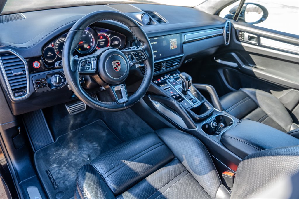 2019 Porsche Cayenne - $49,923