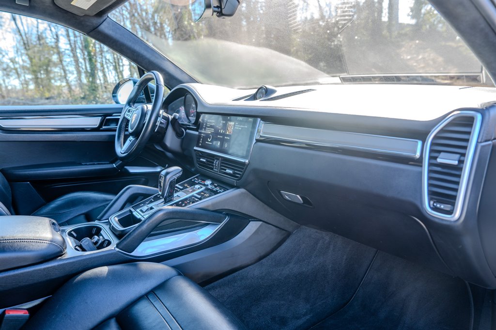 2019 Porsche Cayenne - $49,923