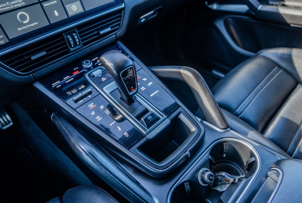 2019 Porsche Cayenne - $49,923