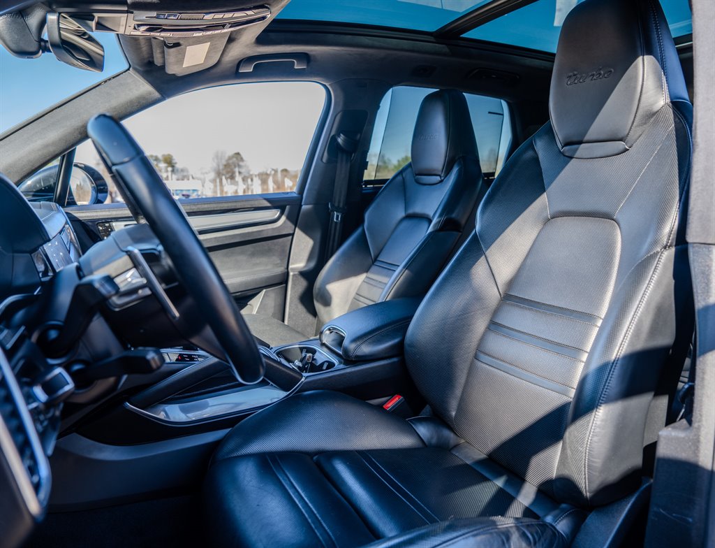 2019 Porsche Cayenne - $49,923