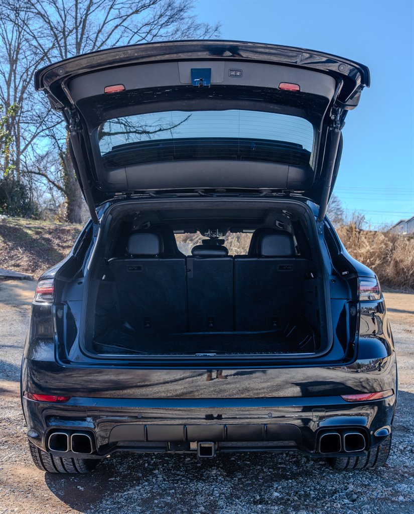 2019 Porsche Cayenne - $49,923