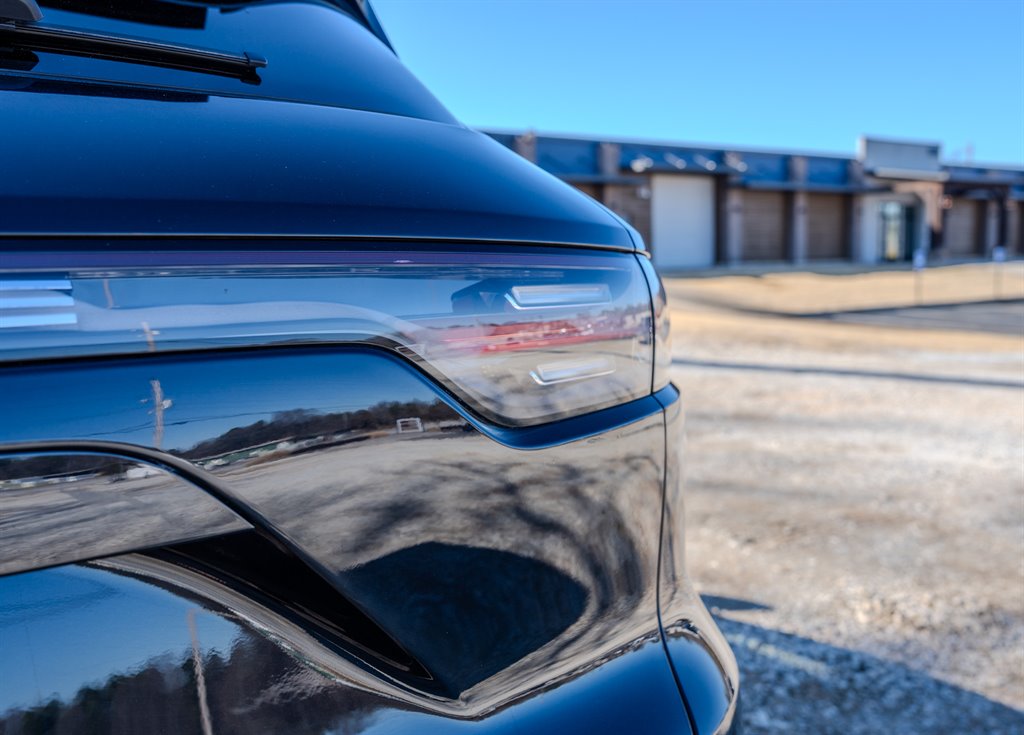 2019 Porsche Cayenne - $49,923