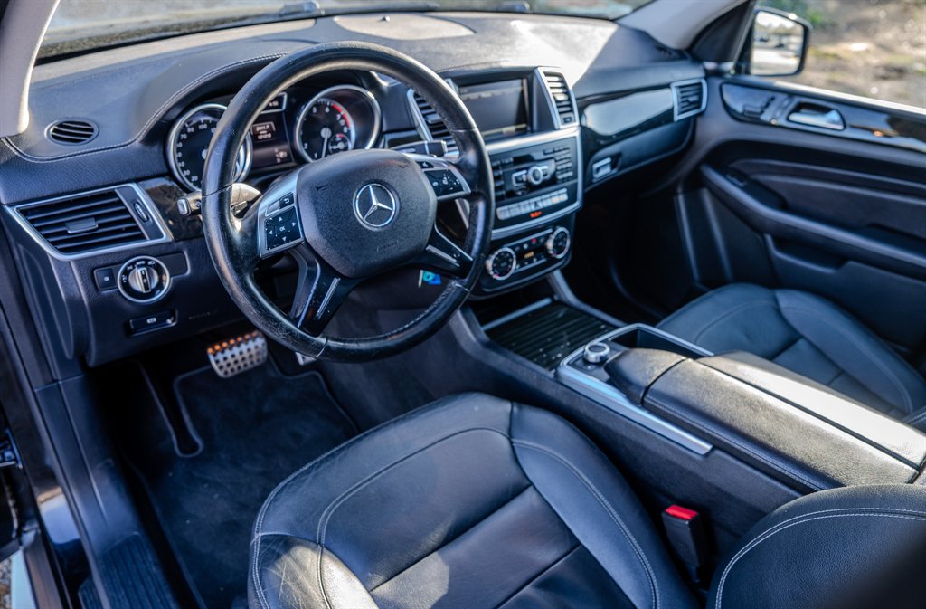 2015 Mercedes-Benz Ml-class - $13,128