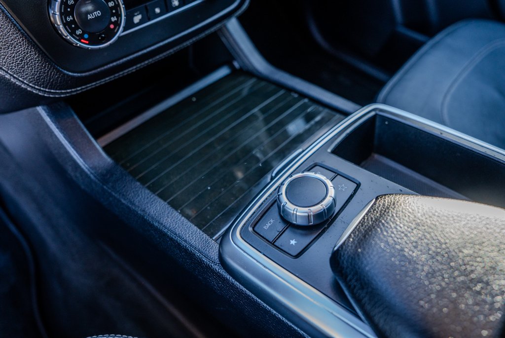 2015 Mercedes-Benz Ml-class - $13,128