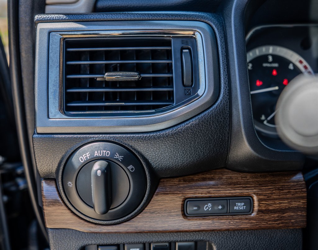2017 Nissan Titan - $27,753