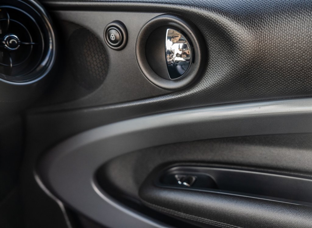 2015 MINI Paceman - $9,950