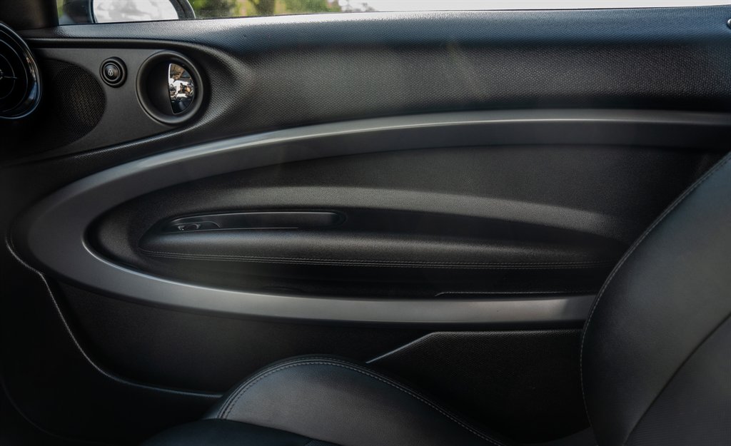 2015 MINI Paceman - $9,950