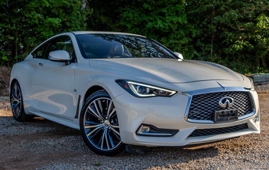 2017 INFINITI Q60 - $19,950