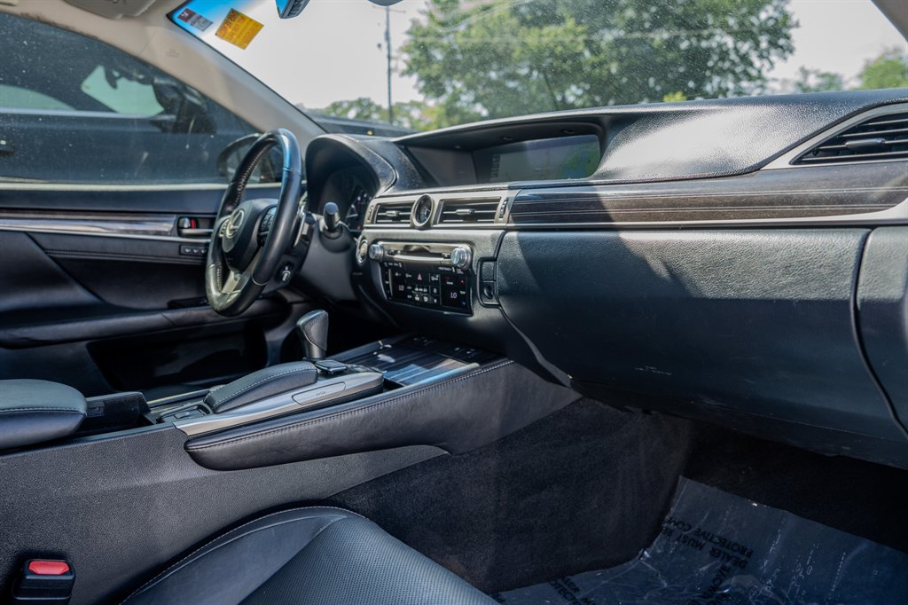 2016 Lexus GS - $17,950